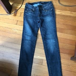 American Eagle super stretch skinny jeans size 0
